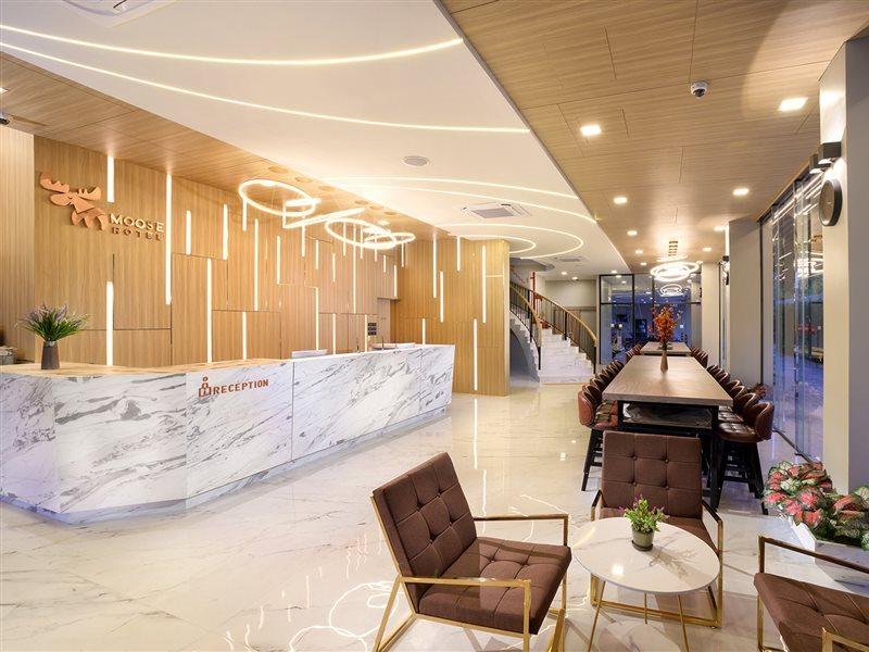 Moose Hotel Chiangmai Чиангмай Екстериор снимка