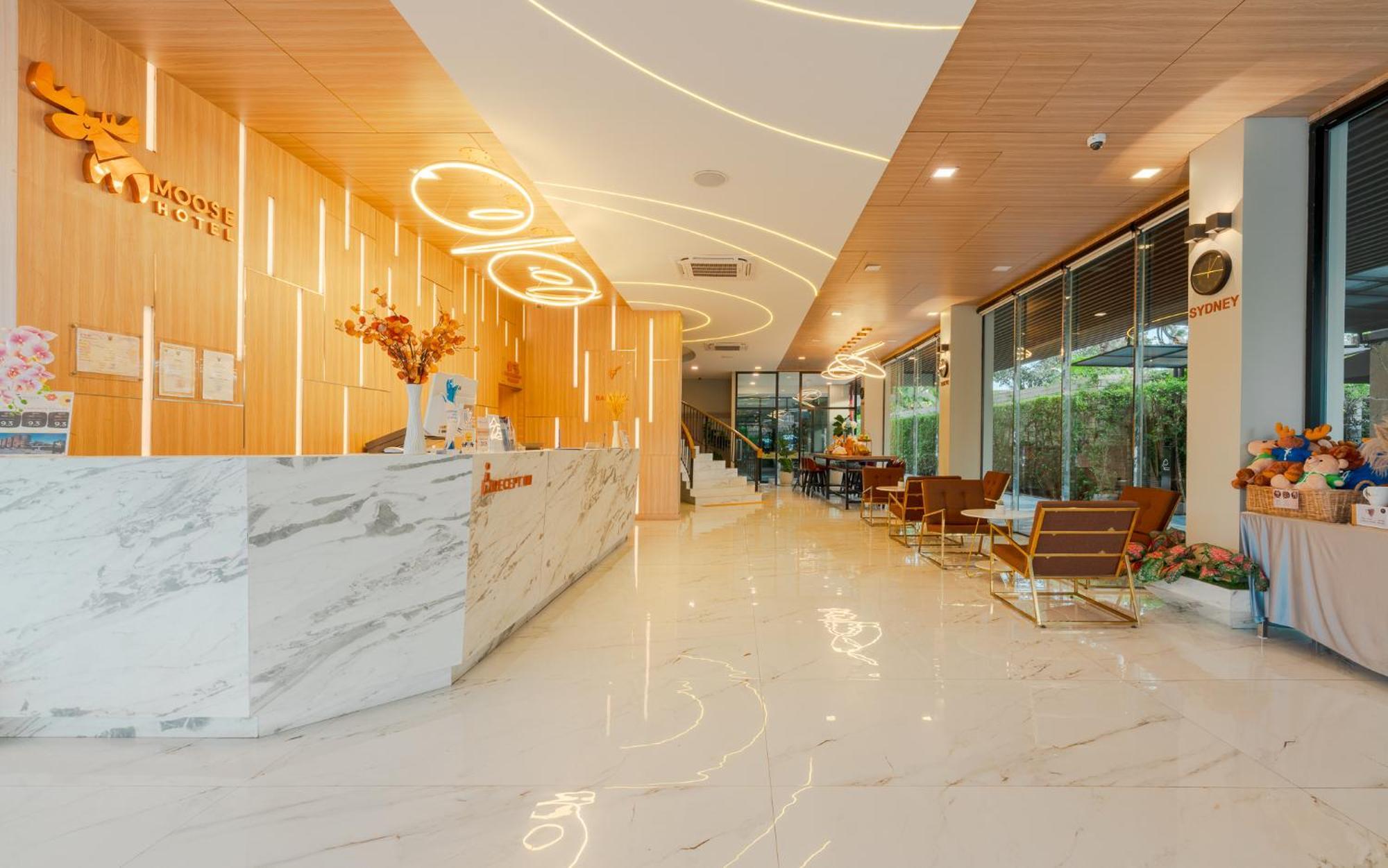 Moose Hotel Chiangmai Чиангмай Екстериор снимка