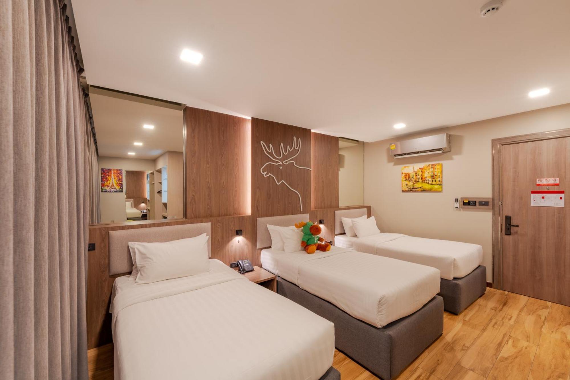 Moose Hotel Chiangmai Чиангмай Екстериор снимка