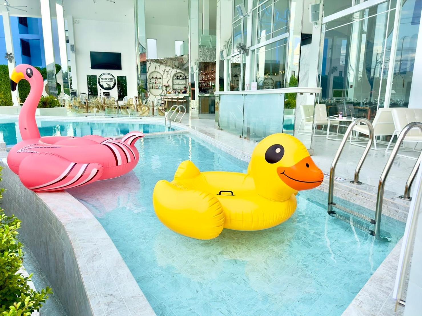Moose Hotel Chiangmai Чиангмай Екстериор снимка